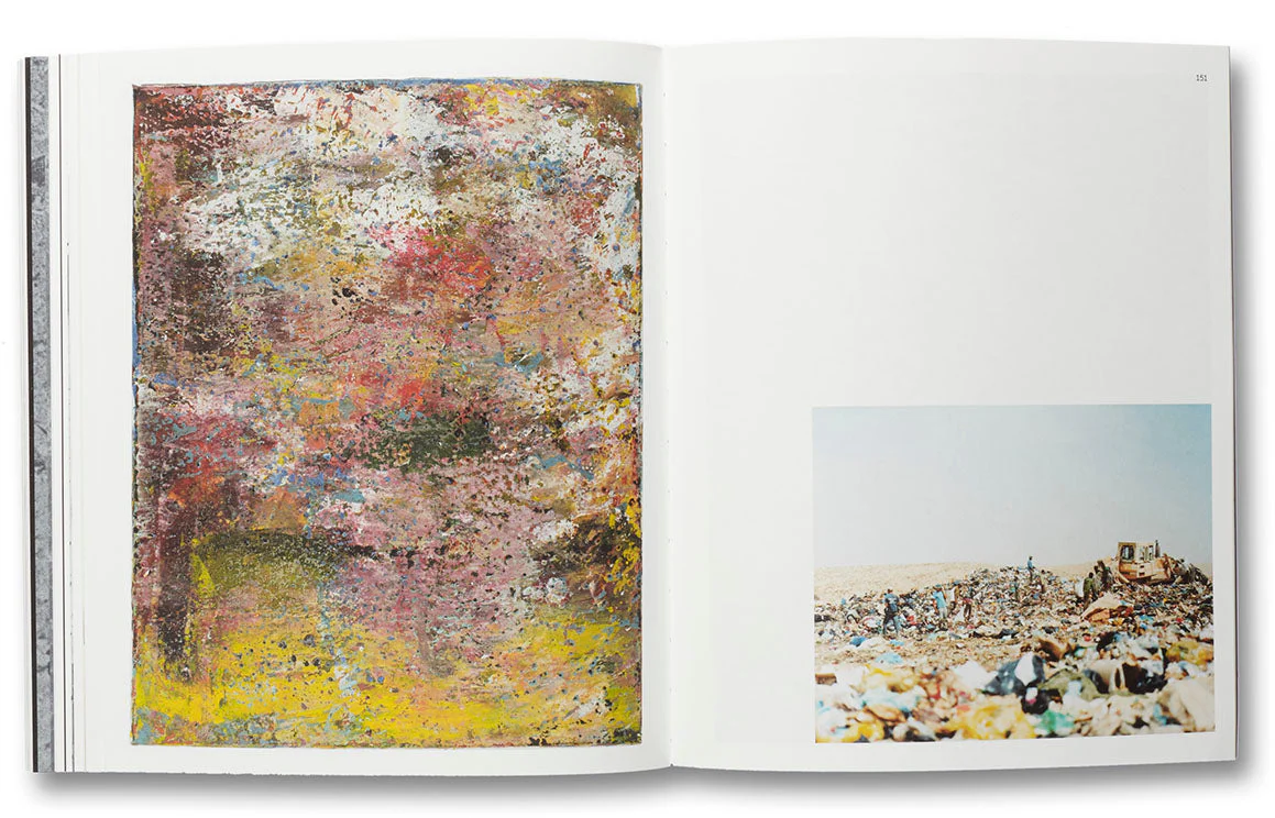 a Handful of Dust (First edition) - Image 29