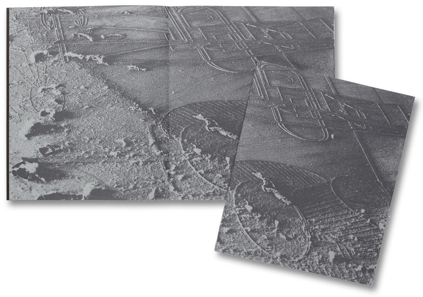 a Handful of Dust (First edition) - Image 35