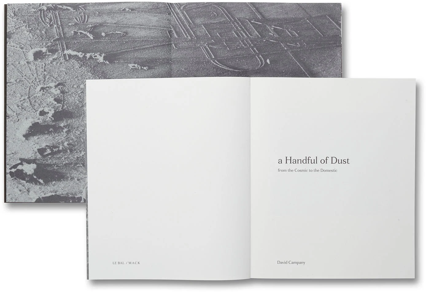 a Handful of Dust (First edition) - Image 37
