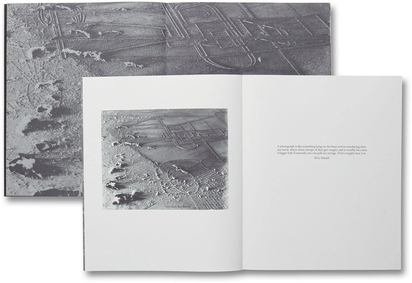a Handful of Dust (First edition) - Image 38